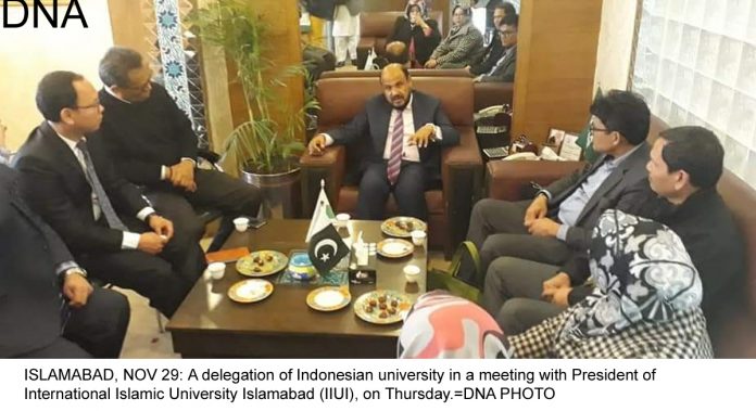 IIUI, Indonesian varsity agree to mutual cooperate in micro financing