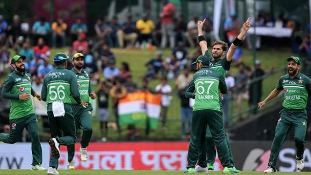 Pak vs Ind: India set 267-run target after bowlers bring Pakistan back in game