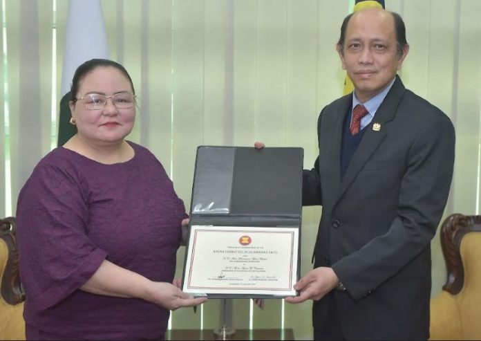 Malaysia hands over ACI chairmanship to the Philippines