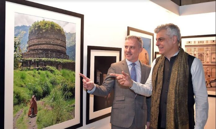 A photo exhibition by Ferrante Ferranti ‘From Troy to Lahore’ 