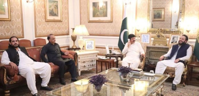 Islamabad Post’s Deputy Editor meets Punjab Governor in Lahore