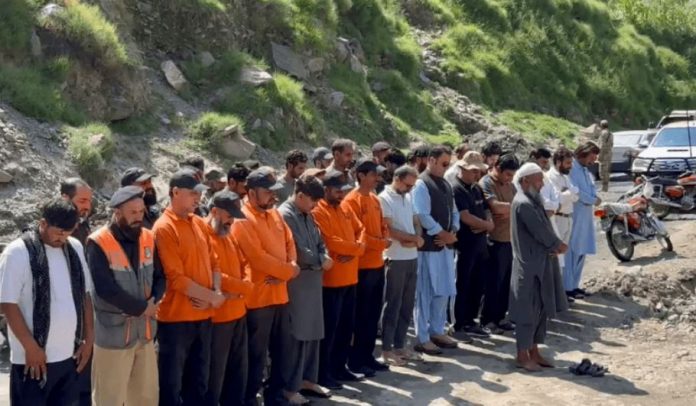 00 Funeral held in absentia for missing tourists in GB’s Babusar after 14 days of search efforts
