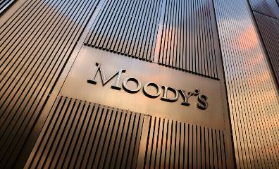 21 Moody's improves Pakistan's credit rating