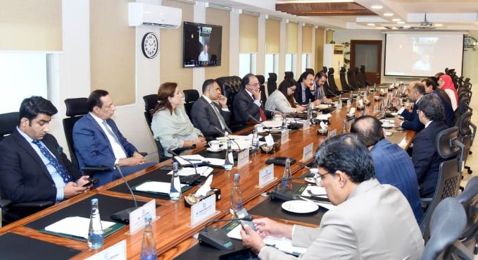 DNA 12-4 Aurangzeb leads push to strengthen Pakistan’s role in WEF