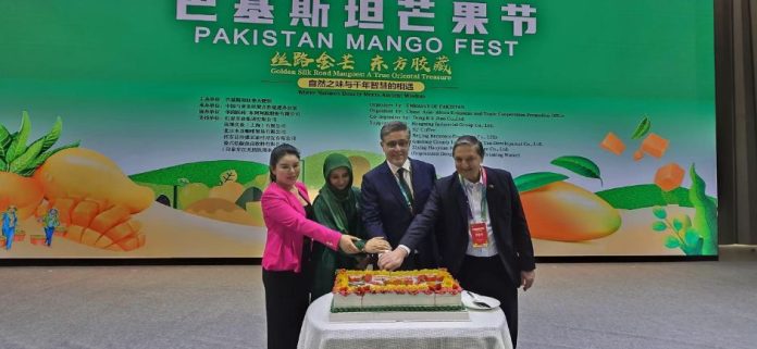 Pakistan showcases mangoes at Beijing’s 