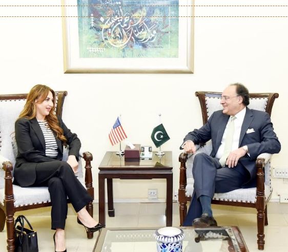 DNA 15-3 Pakistan-US vow to boost trade and investment