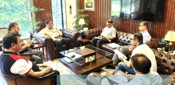 DNA 2-3 Randhawa chairs CDA meeting to assess departmental progress