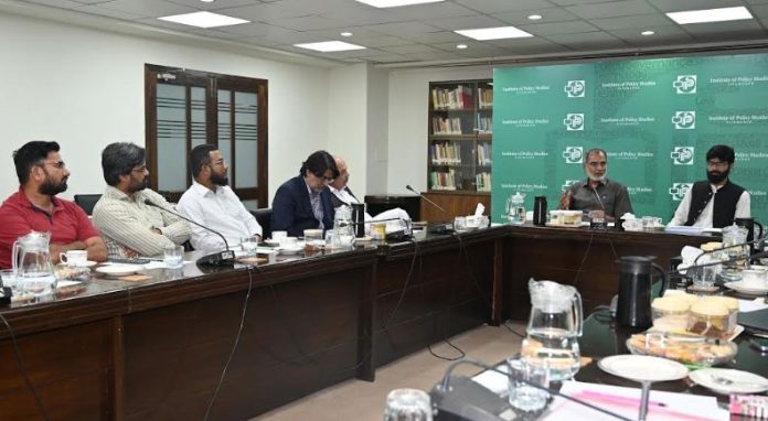 Experts urge cultural and religious alignment in reproductive health education bill