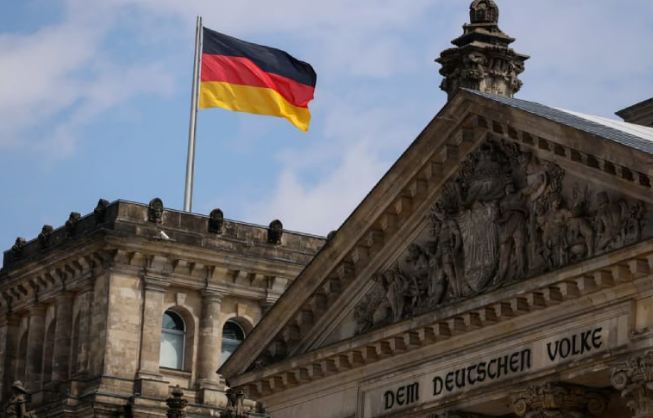 1 Germany says will back UN resolution for two-state solution to Israel-Palestine conflict