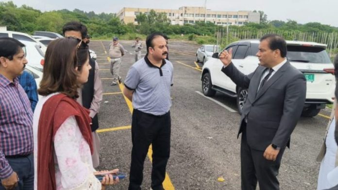 11 Newly constructed parking facility at Pak secretariat opened for public