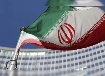 11 Iran sanctions look set to return after last-ditch UN vote