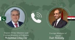 15 Dar, Egyptian FM condemn Israeli strikes on Qatar at Doha summit