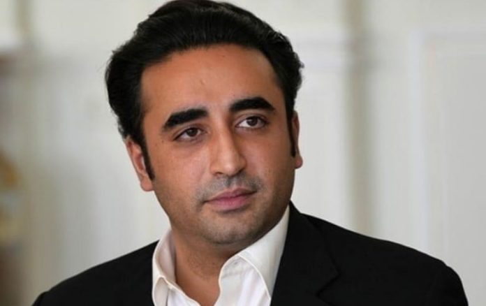 11 Bilawal pays tributes to Karsaz martyrs on 18th anniversary