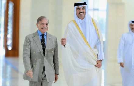 411 PM invites Qatari investors to explore new avenues in Pak