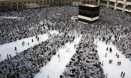 8 Saudi Arabia allows all visa holders to perform Umrah