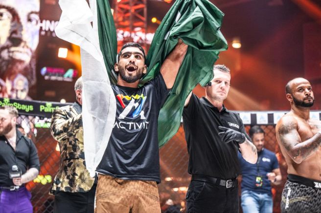 DNA 22-12 Rizwan Targets Knockout of Indian Rival in Dubai Showdown