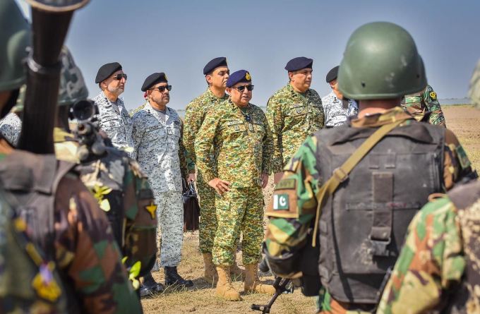 DNA 25-3 Pakistan Navy inducts new hovercraft to bolster maritime defense