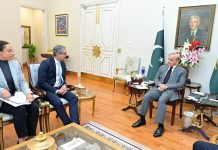 PM, Canadian envoy discuss strengthening bilateral ties