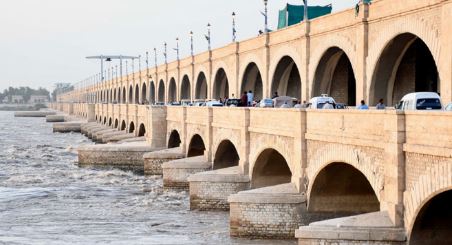 4 Sindh Irrigation Minister inspects Sukkur Barrage renovation work