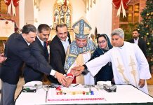 Field Marshal Asim Munir Celebrates Christmas at Church