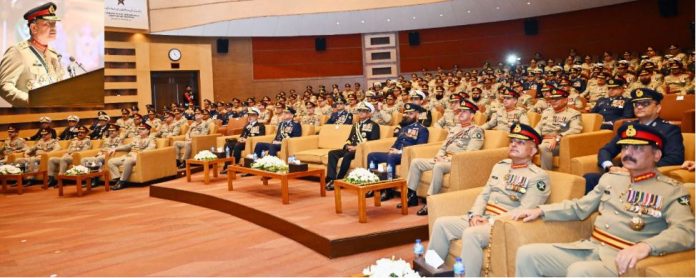 DNA 8-15 COAS/CDF addresses officers, honors martyrs of Marka-e-Haq