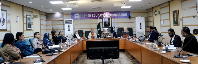 DNA 27-1 HEC, British Council begin week-long deliberations on national research excellence framework