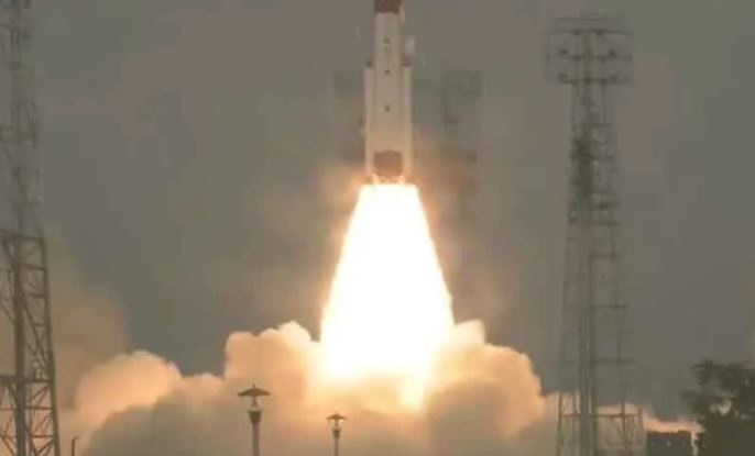 INDIAN ROCKET LOSES CONTROL Indian rocket loses control after lift-off, another blow for space program