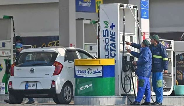 30 Govt 'likely to hike petrol, diesel prices' for next fortnight