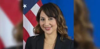 Natalie Baker connects U.S. companies Natalie Baker connects U.S. companies