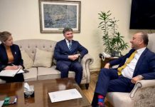 Kazakhstan envoy meets climate minister Kazakhstan envoy meets climate minister