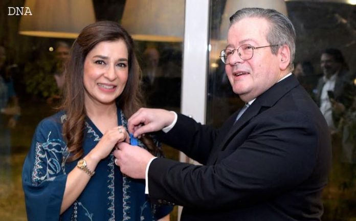 French govt honors Ayesha Raza with National Order of Merit award