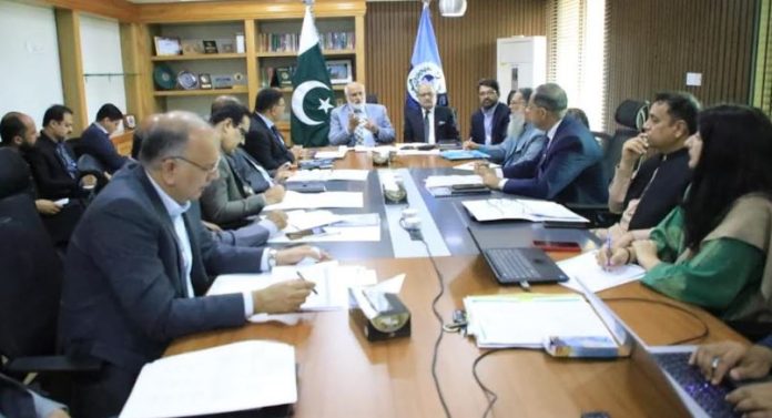 Pakistan universities told to follow HEC quality rules