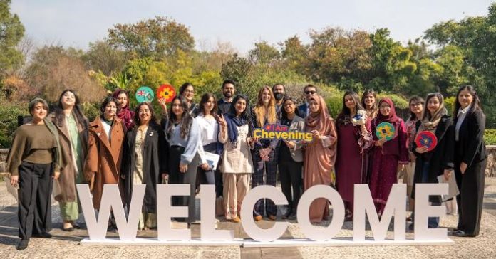 DNA FEB 2-8 British envoy hails