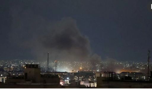00 Five killed US-Israeli strikes hit Iranian Port city near Hormuz