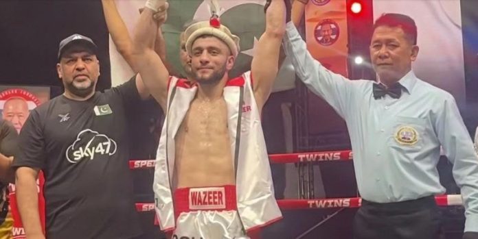 DNA 2-3 Usman Wazeer knocks out Indian boxer Baljit Singh