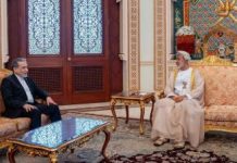 Iranian FM takes up war issue with Oman Sultan Iranian FM takes up war issue with Oman Sultan