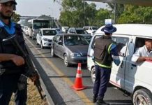 Islamabad residents frustrated over widespread Police check posts Islamabad residents frustrated over widespread Police check posts