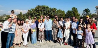 Romanian Ambassador celebrates Orthodox Easter with friends Romanian Ambassador celebrates Orthodox Easter with friends