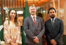 Russian envoy Albert Khorev visits Niftysphere Institute