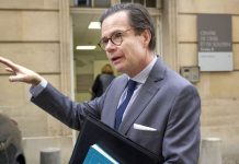 France envoy to Algeria to return to post France envoy to Algeria to return to post