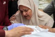 Israeli strikes kill four people in Gaza, medics say Israeli strikes kill four people in Gaza, medics say