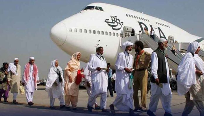 165 Pakistani pilgrims arrive in Islamabad