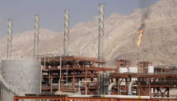 Iran restores gas production at three offshore platforms in South Pars gas field