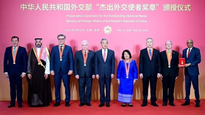 China awards outstanding diplomat medal to Khalil Hashmi
