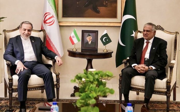 Iranian FM briefs Ishaq Dar on US ceasefire violations  