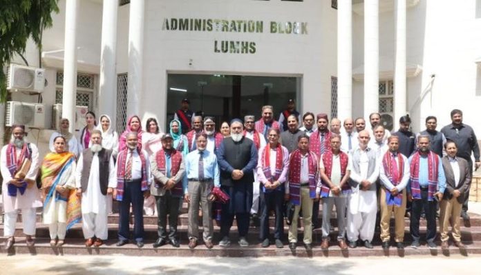 Academicians from Bangladesh visit Sindh varsities