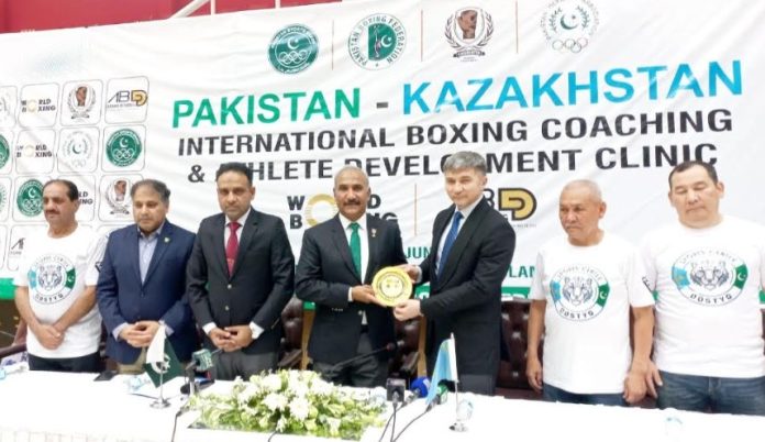 Historic Pakistan-Kazakhstan Boxing Partnership Begins in Islamabad 