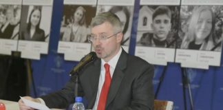 Russian envoy lauds Pakistan’s balanced role on Ukraine issue Russian envoy lauds Pakistan’s balanced role on Ukraine issue