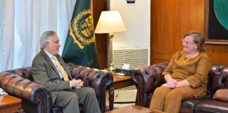 Italian ambassador bids farewell to Deputy PM Ishaq Dar Italian ambassador bids farewell to Deputy PM Ishaq Dar