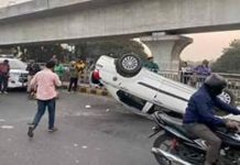 Five injured after car overturns Five injured after car overturns